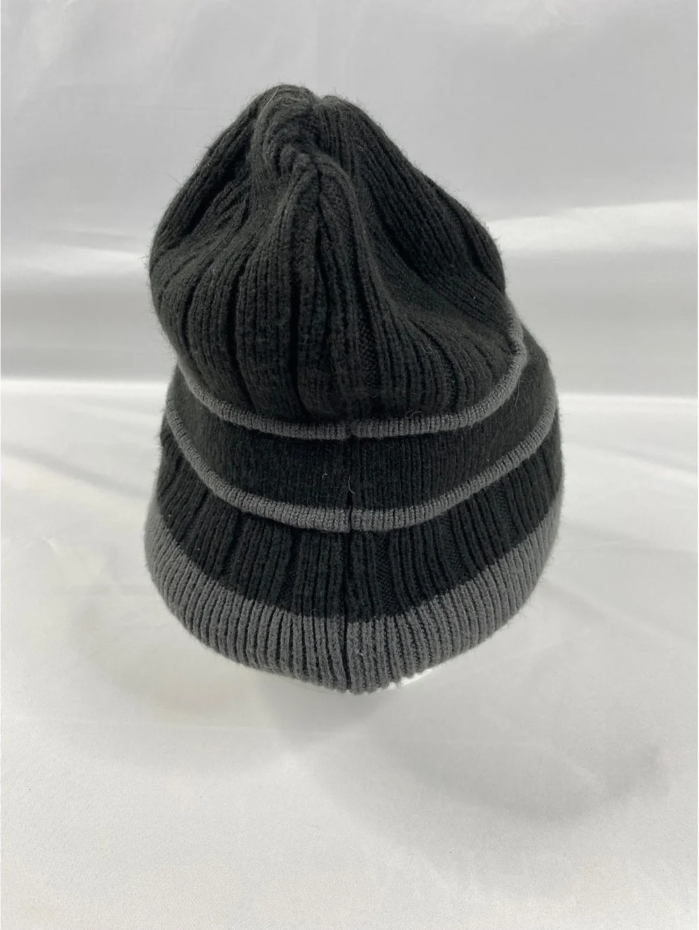 Unbranded Men's Black and Gray Ribbed Knit Beanie Hat Winter